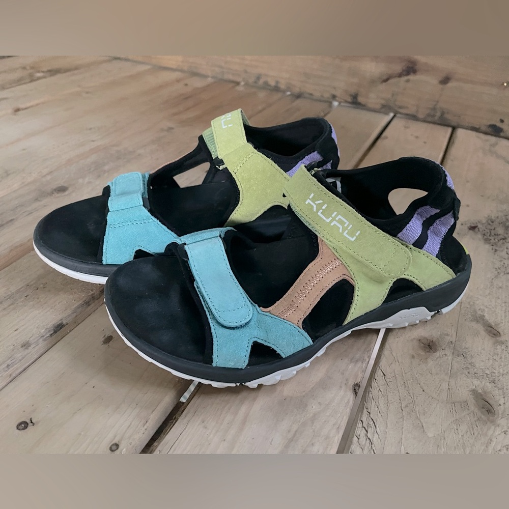 Kuru tread womens multicolor sandals/ women’s size 8